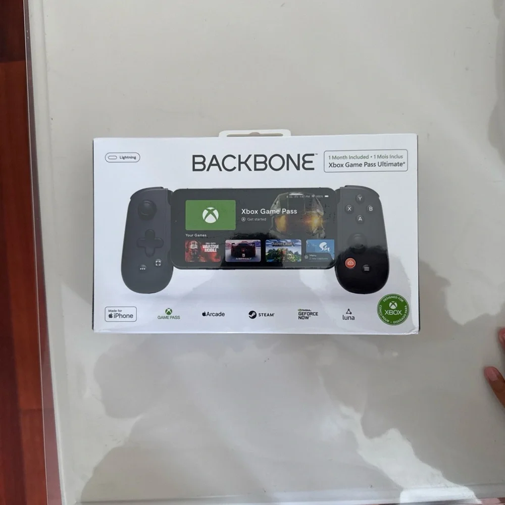 Black Mobile Gaming Controller for iPhone